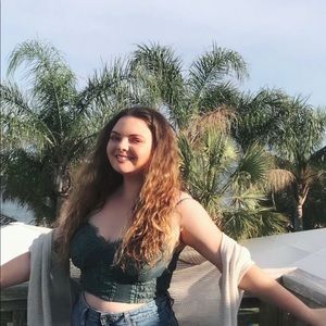 Meet your Posher, Janae